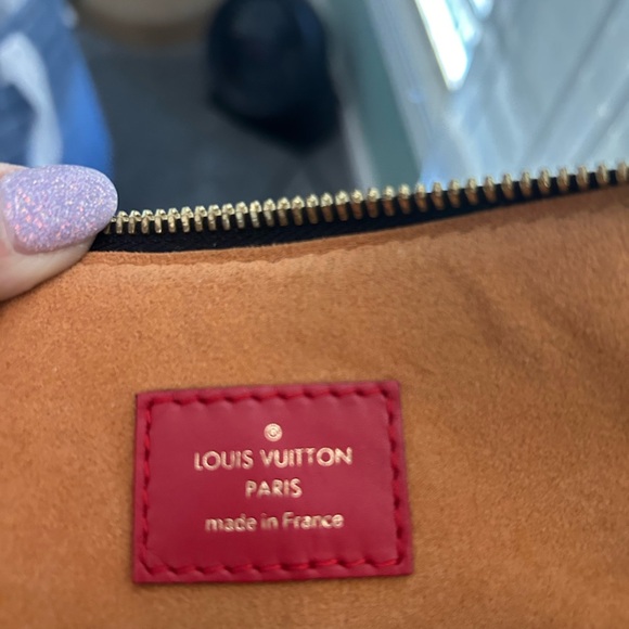 IMMACULATE CONDITION Louis Vuitton Tuileries Monogram with Red Leather - Picture 11 of 16